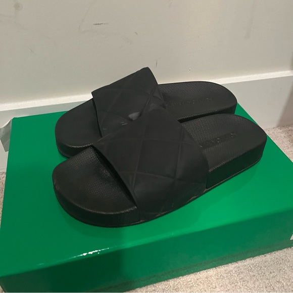 Bottega Veneta Black Sandals - Picture 7 of 16